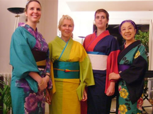 パリでのゆかたショー