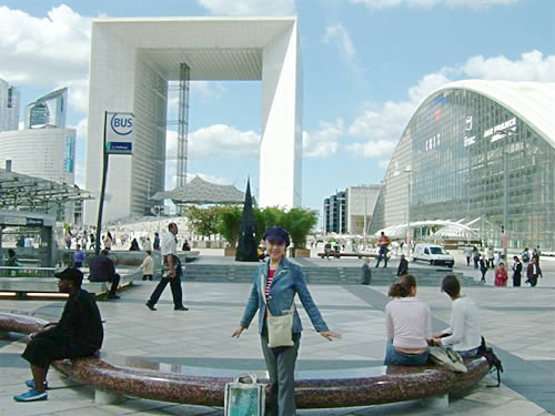 デファンスのほんの一部